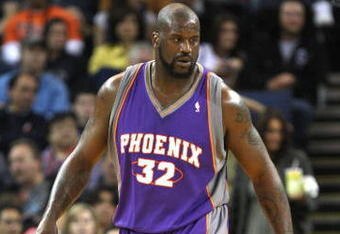 OAKLAND, CA - MARCH 15:  Shaquille O'Neal #32 of the Phoenix Suns looks on against the Golden State Warriors during an NBA game on March 15, 2009 at Oracle Arena in Oakland, California. NOTE TO USER: User expressly acknowledges and agrees that, by downloading and or using this photograph, User is consenting to the terms and conditions of the Getty Images License Agreement.  (Photo by Jed Jacobsohn/Getty Images)