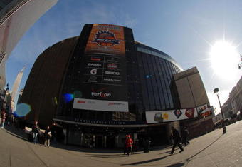 NEW YORK, NY - MARCH 13:  People walk outside of Madison Square Garden before the semifinal round of the Big East Tournament at Madison Square Garden on March 13, 2009 in New York City.  (Photo by Michael Heiman/Getty Images)