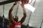 MINNEAPOLIS - MARCH 22:  Chris Wright #33 of the Dayton Flyers dunks against the Kansas Jayhawks during the second round of the NCAA Division I Men's Basketball Tournament at the Hubert H. Humphrey Metrodome on March 22, 2009 in Minneapolis, Minnesota.  (Photo by Jonathan Daniel/Getty Images)