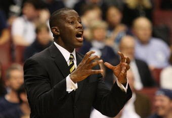 PHILADELPHIA - MARCH 19:  Anthony Grant head coach of the VCU Rams talks to the team during the game against the UCLA Bruins during the first round of the NCAA Division I Men's Basketball Tournament at the Wachovia Center on March 19, 2009 in Philadelphia, Pennsylvania.  (Photo by Jim McIsaac/Getty Images)