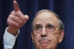 NEW YORK - DECEMBER 13:  Former Senator George J. Mitchell, the lead investigator in Major League Baseball's steroid scandal, points to a reporter while speaking about the release of his committee's findings December 13, 2007 in New York City. Mitchell was expected to name dozens of players linked to performance-enhancing substances.  (Photo by Mario Tama/Getty Images)
