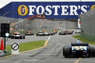 MELBOURNE, AUSTRALIA - APRIL 02: Giancarlo Fisichella (R) of Italy is forced to start from the pit lane after his Renault stalled on the grid during the Australian Formula One Grand Prix at the Albert Park Circuit on April 02, 2006 in Melbourne, Australia. (Photo by Torsten Blackwood-Pool/Getty Images)