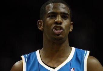 SAN ANTONIO - JANUARY 31:  Chris Paul #3 of the New Orleans Hornets during play against the San Antonio Spurs on January 31, 2009 at AT&T Center in San Antonio, Texas.  NOTE TO USER: User expressly acknowledges and agrees that, by downloading and/or using this Photograph, user is consenting to the terms and conditions of the Getty Images License Agreement.  (Photo by Ronald Martinez/Getty Images)