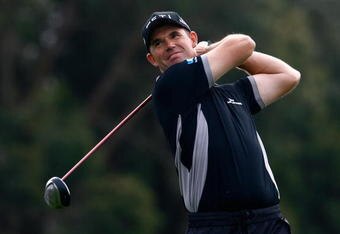 LA JOLLA, CA - FEBRUARY 06:  Padraig Harrington of Ireland hits a tee shot on the 18th hole during the second round of the Buick Invitational at the Torrey Pines Golf Course on February 6, 2009 in La Jolla, California.  (Photo by Jeff Gross/Getty Images)