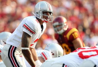 LOS ANGELES, CA - SEPTEMBER 13:  Terrelle Pryor #2 of the Ohio State Buckeyes lines up under center against the USC Trojans during the college football game at the Los Angeles Memorial Coliseum on September 13, 2008 in Los Angeles, California.  (Photo by Harry How/Getty Images)
