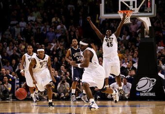 BOSTON - MARCH 26:  Levance Fields #2 of the Pittsburgh Panthers steals the ball and brings it down court for the game-winning shot over the Xavier Musketeers during the NCAA Men's Basketball Tournament East Regionals at TD Banknorth Garden on March 26, 2009 in Boston, Massachusetts.  (Photo by Elsa/Getty Images)