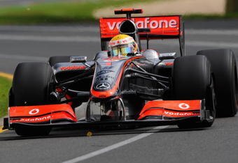 MELBOURNE, AUSTRALIA - MARCH 27:  Lewis Hamilton of Great Britain and McLaren Mercedes drives during practice for the Australian Formula One Grand Prix at the Albert Park Circuit on March 27, 2009 in Melbourne, Australia.  (Photo by Robert Cianflone/Getty Images)