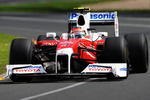 MELBOURNE, AUSTRALIA - MARCH 27:  Timo Glock of Germany and Toyota drives during practice for the Australian Formula One Grand Prix at the Albert Park Circuit on March 27, 2009 in Melbourne, Australia.  (Photo by Robert Cianflone/Getty Images)