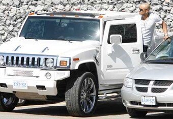Rayemeryhummerjeanlevaco_crop_340x234