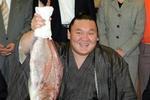 Hakuho032909_crop_150x100