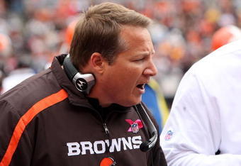 CLEVELAND - OCTOBER 04:  Head coach Eric Mangini of the Cleveland Browns looks on against the Cincinnati Bengals during their game at Cleveland Browns Stadium on October 4, 2009 in Cleveland, Ohio.  (Photo by Jim McIsaac/Getty Images)