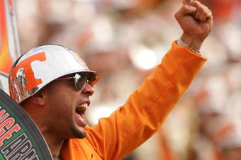 TAMPA, FL - JANUARY 1:  A Tennessee Volunteers Volunteers fan screams as he watches their game against Penn State Nittany Lions during the Outback Bowl at Raymond James Stadium on January 1, 2007 in Tampa, Florida. (Photo by Scott Halleran/Getty Images)