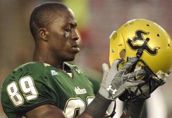TAMPA, FL - SEPTEMBER 12: Wide receiver Taurus Johnson #89 of the University of South Florida Bulls sets for play against the Kansas University Jayhawks at Raymond James Stadium on September 12, 2008 in Tampa, Florida.  (Photo by Al Messerschmidt/Getty Images) 