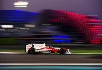 ABU DHABI, UNITED ARAB EMIRATES - NOVEMBER 01:  Kamui Kobayashi of Japan and Toyota drives during the Abu Dhabi Formula One Grand Prix at the Yas Marina Circuit on November 1, 2009 in Abu Dhabi, United Arab Emirates.  (Photo by Clive Mason/Getty Images)
