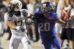 BOISE, ID - SEPTEMBER 3:  Willie Glasper #17 of the Oregon Ducks battles for position with Mitch Burroughs #20 of the Boise State as a pass is thrown in second quarter of the game on September 3, 2009 at Broncos Stadium in Boise, Idaho. Boise State won the game 19-8. (Photo by Steve Dykes/Getty Images)