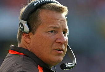 CHICAGO - NOVEMBER 01: Head coach Eric Mangini of the Cleveland Browns watches as his team takes on the Chicago Bears at Soldier Field on November 1, 2009 in Chicago, Illinois. The Bears defeated the Browns 30-6. (Photo by Jonathan Daniel/Getty Images)