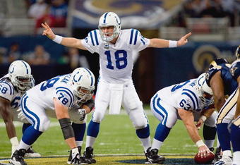 ST. LOUIS, MO - OCTOBER 25: Quarterback Peyton Manning #18 of the Indianapolis Colts calls the play at the line against the St. Louis Rams at the Edward Jones Dome on October 25, 2009 in St. Louis, Missouri.  (Photo by Dilip Vishwanat/Getty Images)