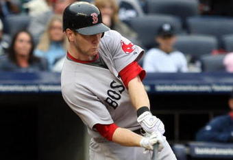NEW YORK - SEPTEMBER 27:  Jason Bay #44 of the Boston Red Sox connects for a third inning single against the New York Yankees on September 27, 2009 at Yankee Stadium in the Bronx borough of New York City.  (Photo by Jim McIsaac/Getty Images)