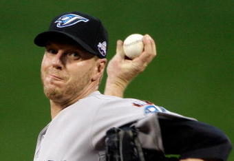 ST LOUIS, MO - JULY 14:  American League All-Star Roy Halladay of the Toronto Blue Jays pitches during the 2009 MLB All-Star Game at Busch Stadium on July 14, 2009 in St Louis, Missouri.  (Photo by Morry Gash-Pool/Getty Images)