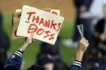 NEW YORK - NOVEMBER 04:  Fans of the New York Yankees celebrate their 7-3 win against the Philadelphia Phillies in Game Six of the 2009 MLB World Series at Yankee Stadium on November 4, 2009 in the Bronx borough of New York City.  (Photo by Al Bello/Getty Images)