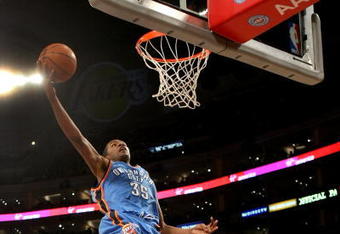 LOS ANGELES, CA - FEBRUARY 10:  Kevin Durant #35 of the Oklahoma City Thunder goes up for a shot over Lamar Odom #7 of the Los Angeles Lakers on February 10, 2009 at Staples Center in Los Angeles, California.  The Lakers won 105-98.   NOTE TO USER: User expressly acknowledges and agrees that, by downloading and/or using this Photograph, user is consenting to the terms and conditions of the Getty Images License Agreement.  (Photo by Stephen Dunn/Getty Images)