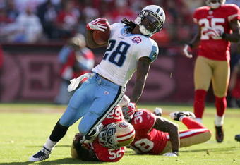 SAN FRANCISCO - NOVEMBER 08:  Chris Johnson #28 of the Tennessee Titans runs with the ball against the San Francisco 49ers at Candlestick Park on November 8, 2009 in San Francisco, California.  (Photo by Ezra Shaw/Getty Images)