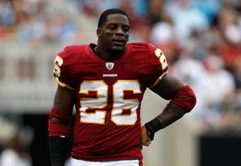 CHARLOTTE, NC - OCTOBER 11:  Clinton Portis #26 of Washington Redskins waits through a timeout on the field against the Carolina Panthers at Bank of America Stadium on October 11, 2009 in Charlotte, North Carolina.  (Photo by Streeter Lecka/Getty Images)