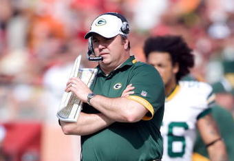 TAMPA, FL - NOVEMBER 08:  Head coach Mike McCarthy of the Green Bay Packers directs his team against the Tampa Bay Buccaneers during the game at Raymond James Stadium on November 8, 2009 in Tampa, Florida.  (Photo by J. Meric/Getty Images)