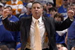 MEMPHIS, TN - FEBRUARY 23: Head coach Bruce Pearl of the Tennessee Volunteers yells to his team in a game against the Memphis Tigers at FedExForum on February 23, 2008 in Memphis, Tennessee. Volunteers beat the Tigers 66-62.  (Photo by Joe Murphy/Getty Images)