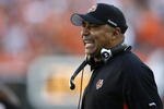 )CINCINNATI - NOVEMBER 8: Head coach Marvin Lewis of the Cincinnati Bengals reacts to his team's play against the Baltimore Ravens in their NFL game at Paul Brown Stadium November 8, 2009 in Cincinnati, Ohio.    (Photo by John Sommers II/Getty Images)