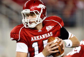 ARLINGTON, TX - OCTOBER 03:  Quarterback Ryan Mallett #15 of the Texas A&M Aggies at Cowboys Stadium on October 3, 2009 in Arlington, Texas.  (Photo by Ronald Martinez/Getty Images)
