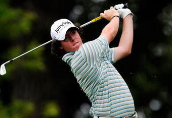 CHASKA, MN - AUGUST 16:  Rory McIlory of Northern Ireland hits his tee shot on the 17th hole during the final round of the 91st PGA Championship at Hazeltine National Golf Club on August 16, 2009 in Chaska, Minnesota.  (Photo by Sam Greenwood/Getty Images)