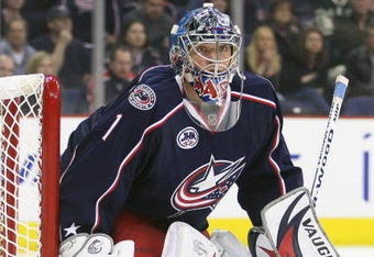 COLUMBUS, OHIO - APRIL 23:  Steve Mason #1 of the Columbus Blue Jackets keeps his eye on the play against the Detroit Red Wings during Game Four of the Western Conference Quarterfinals of the 2009 Stanley Cup Playoffs on April 23, 2009 at the Nationwide Arena in Columbus, Ohio. The Red Wings defeated the Blue Jackets 6-5 on a late goal by Johan Franzen to eliminate the Blue Jackets 4 games to 0. (Photo by Claus Andersen/Getty Images