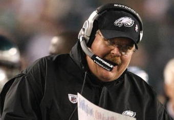 PHILADELPHIA - NOVEMBER 08:  Head coach Andy Reid of the Philadelphia Eagles coaches against the Dallas Cowboys at Lincoln Financial Field on November 8, 2009 in Philadelphia, Pennsylvania.  (Photo by Al Bello/Getty Images)