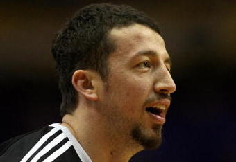 ORLANDO, FL - JUNE 14:  Hedo Turkoglu #15 of the Orlando Magic warms up before Game Five of the 2009 NBA Finals against the Los Angeles Lakers on June 14, 2009 at Amway Arena in Orlando, Florida.  NOTE TO USER:  User expressly acknowledges and agrees that, by downloading and or using this photograph, User is consenting to the terms and conditions of the Getty Images License Agreement.  (Photo by Elsa/Getty Images)