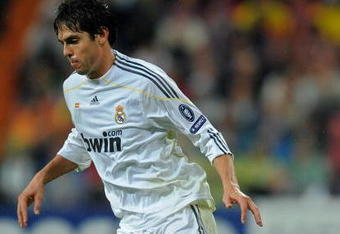 MADRID, SPAIN - OCTOBER 21:  Kaka of Real Madrid runs with the ball during the Champions League group C match between Real Madrid and AC Milan at the Estadio Santiago Bernabeu on October 21, 2009 in Madrid, Spain. AC Milan won the match 3-2.  (Photo by Jasper Juinen/Getty Images)