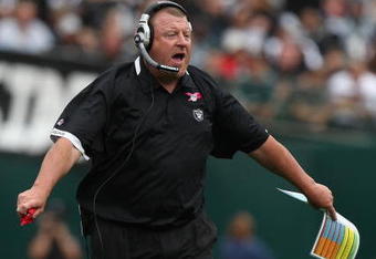 OAKLAND, CA - OCTOBER 18:  Head coach Tom Cable of the Oakland Raiders looks on against the Philadelphia Eagles during an NFL game at the Oakland-Alameda County Coliseum on October 18, 2009 in Oakland, California.  (Photo by Jed Jacobsohn/Getty Images)