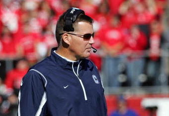 PISCATAWAY, NJ - OCTOBER 18:  Head coach Randy Edsall of the Connecticut Huskies looks on against the Rutgers Scarlet Knights at Rutgers Stadium on October 18, 2008 in Piscataway, New Jersey. Rutgers defeated Connecticut 12-10.  (Photo by Jim McIsaac/Getty Images)