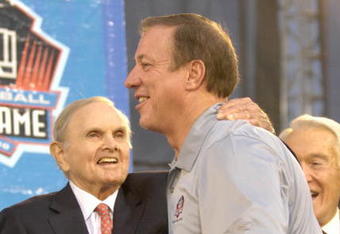 CANTON, OH - AUGUST 04:  Buffalo Bills owner Ralph Wilson (L) and retired quarterback Jim Kelly hug during the Class of 2007 Pro Football Hall of Fame Enshrinement Ceremony August 4, 2007 in Canton, Ohio. (Photo by Al Messerschmidt/Getty Images)