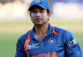 CENTURION, SOUTH AFRICA - SEPTEMBER 26:  Sachin Tendulkar of India looks on during the  ICC Champions Trophy group A match between India and Pakistan at Centurion on September 26, 2009 in Centurion, South Africa.  (Photo by Tom Shaw/Getty Images)