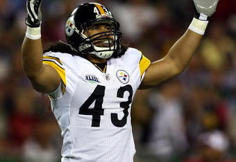 TAMPA, FL - FEBRUARY 01:  Troy Polamalu #43 of the Pittsburgh Steelers gestures on the field against the Arizona Cardinals during Super Bowl XLIII on February 1, 2009 at Raymond James Stadium in Tampa, Florida.  (Photo by Jamie Squire/Getty Images)