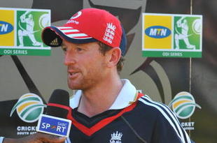 CENTURION, SOUTH AFRICA - NOVEMBER 22:  Man of the Match Paul Collingwood of England is interviewed after the 2nd One Day International between South Africa and England at Supersport Park on November 22, 2009 in Centurion, South Africa.  (Photo by Duif du Toit/Gallo Images/Getty Images)
