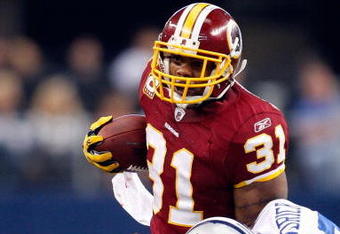 ARLINGTON, TX - NOVEMBER 22:  Running back Rock Cartwright #31 of the Washington Redskins at Cowboys Stadium on November 22, 2009 in Arlington, Texas.  (Photo by Ronald Martinez/Getty Images)