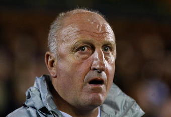 CARLISLE, ENGLAND - SEPTEMBER 22:  Portsmouth coach Paul Hart looks on during the Carling Cup 3rd round game between Carlisle United and Portsmouth at Brunton Parkon September 22, 2009 in Carlisle, England.  (Photo by Stu Forster/Getty Images)