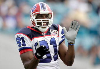JACKSONVILLE, FL - NOVEMBER 22:  Reciever Terrell Owens #81 of the Buffalo Bills celebrates a touchdown against the Jacksonville Jaguars at Jacksonville Municipal Stadium on November 22, 2009 in Jacksonville, Florida.  (Photo by Marc Serota/Getty Images)