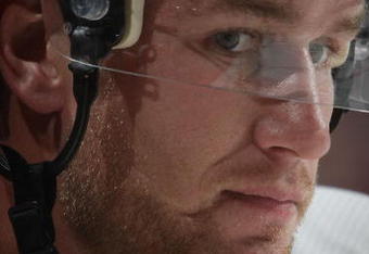 PHILADELPHIA - SEPTEMBER 29: Jeff Carter #17 of the Philadelphia Flyers photographed during a time out in his game against the Minnesota Wild at the Wachovia Center on September 29, 2009 in Philadelphia, Pennsylvania. (Photo by Bruce Bennett/Getty Images)