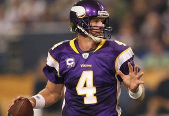 MINNEAPOLIS - NOVEMBER 22:  Brett Favre #4 of the Minnesota Vikings drops back to pass against the Seattle Seahawks at Hubert H. Humphrey Metrodome on November 22, 2009 in Minneapolis, Minnesota.  (Photo by Nick Laham/Getty Images)
