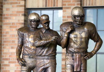 SOUTH BEND,IN - SEPTEMBER 13:  Former head coach Lou Holtz of the Notre Dame Fighting Irish has a statue unveiled before the game against the Michigan Wolverines on September 13, 2008 at Notre Dame Stadium in South Bend, Indiana. (Photo by: Gregory Shamus/Getty Images)