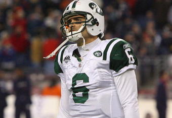 FOXBORO, MA - NOVEMBER 22:  Mark Sanchez #6 of the New York Jets reacts in the fourth quarter during a game with the New England Patriots at Gillette Stadium on November 22, 2009 in Foxboro, Massachusetts. (Photo by Jim Rogash/Getty Images)