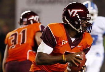 BLACKSBURG, VA - OCTOBER 29:  Quarterback Tyrod Taylor #5 of the Virginia Tech University Hokies runs with the ball against the North Carolina Tar Heels during the fourth quarter of the game at Lane Stadium on October 29, 2009 in Blacksburg, Virginia.  (Photo by Scott Halleran/Getty Images)